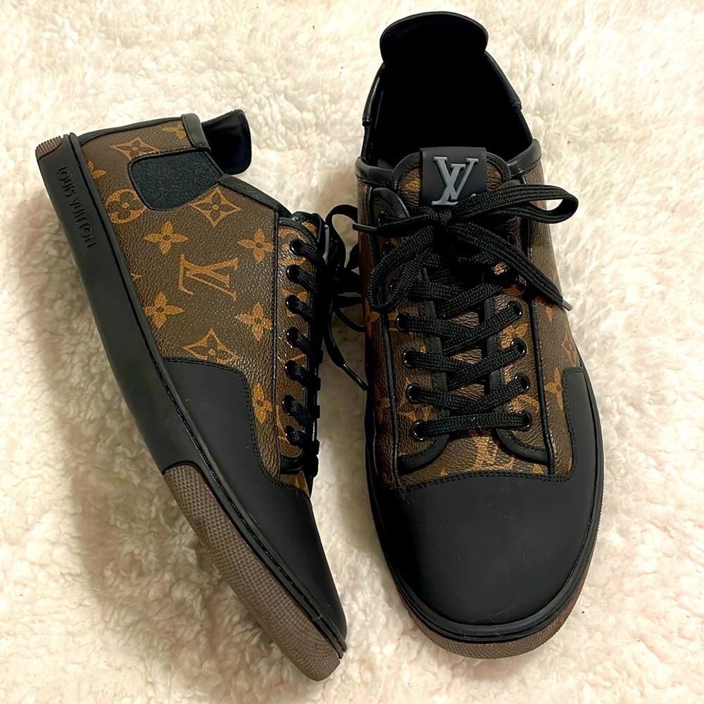 LV MENS SNEAKERS